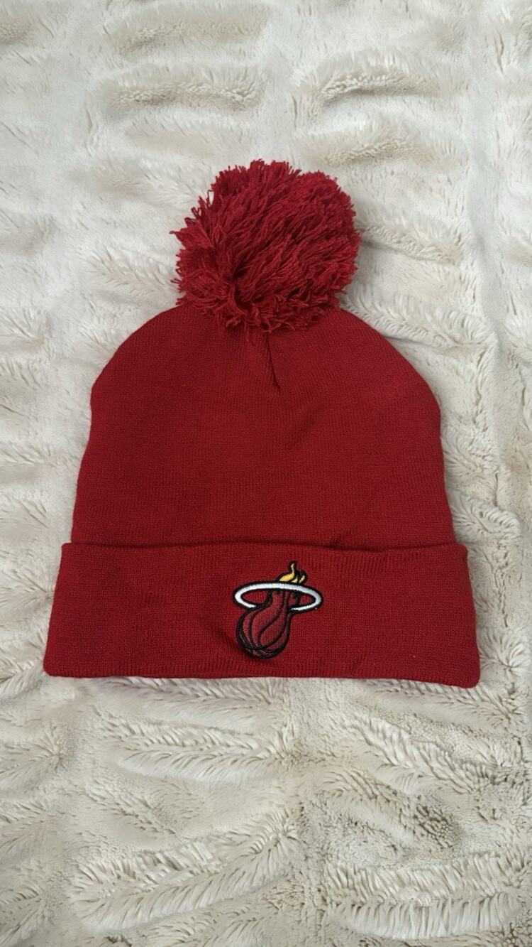 Miami Heat NBA Ultra Game Winter Knit Beanie Hat Pom Cap Red Officially Licensed